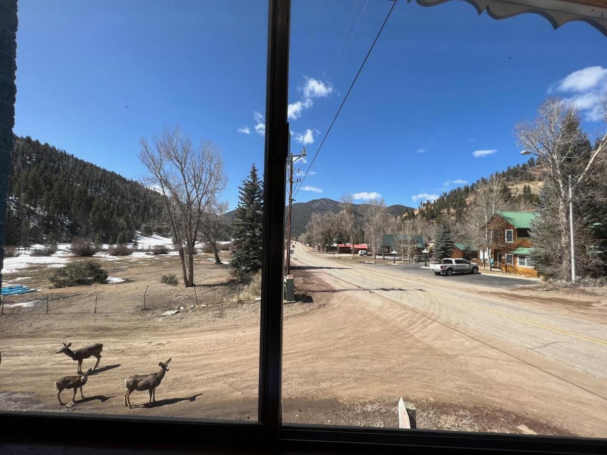 Mountain View Lodge Red River Bagian luar foto