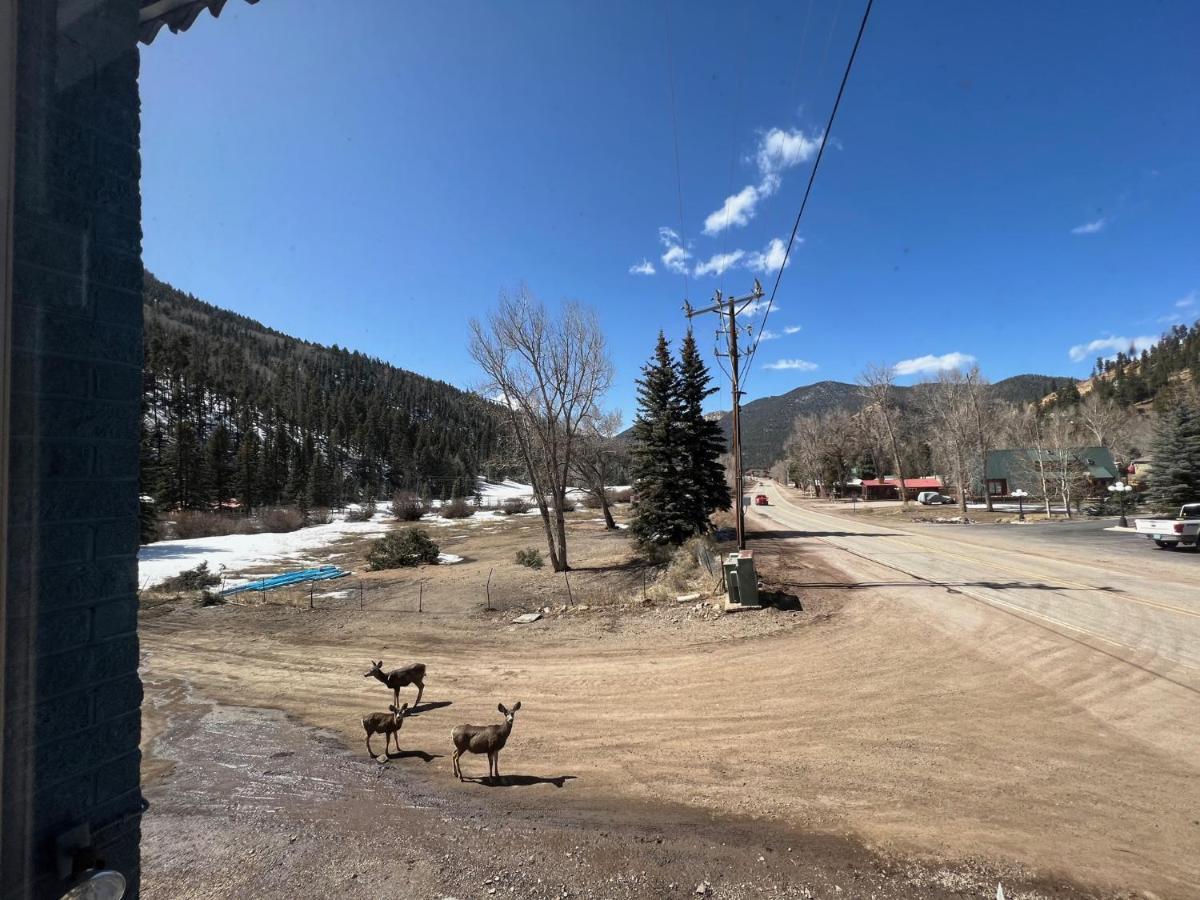 Mountain View Lodge Red River Bagian luar foto
