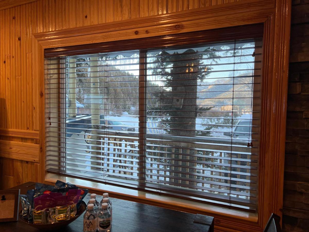 Mountain View Lodge Red River Bagian luar foto