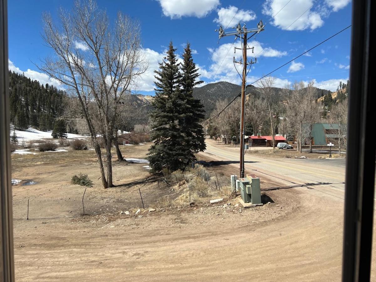 Mountain View Lodge Red River Bagian luar foto