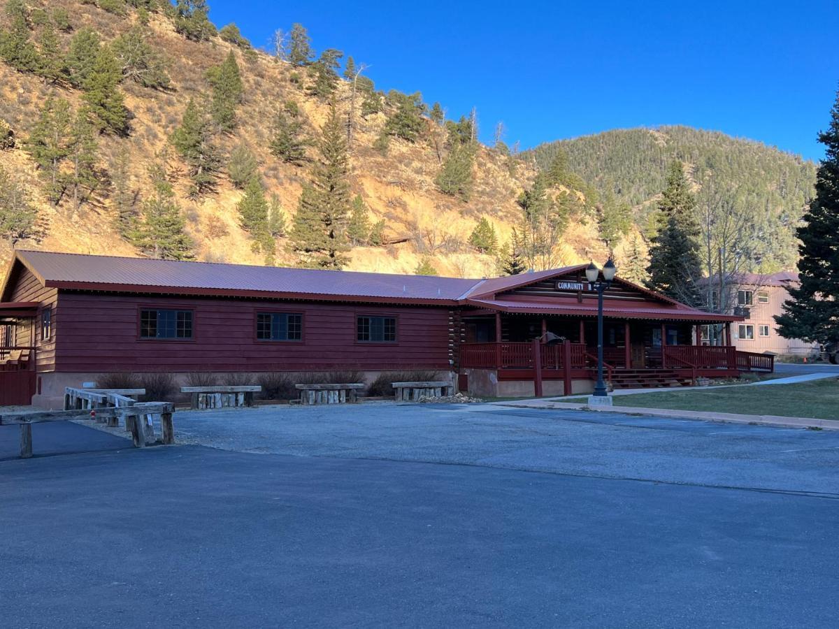 Mountain View Lodge Red River Bagian luar foto