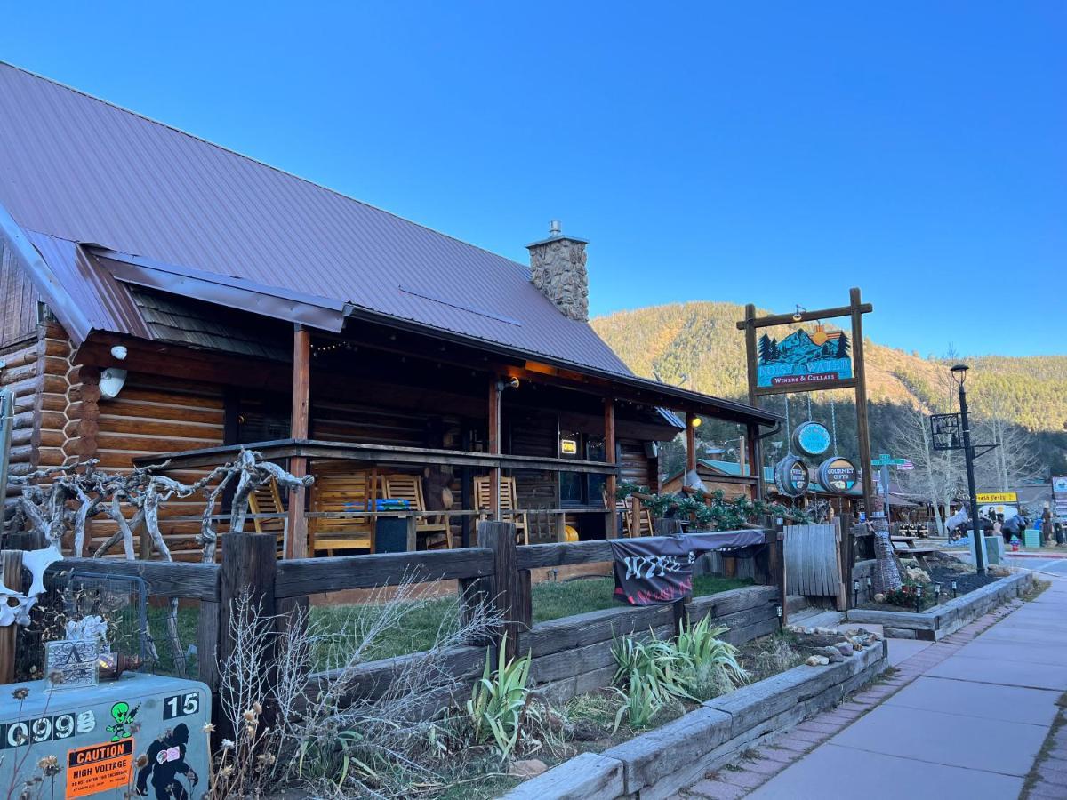 Mountain View Lodge Red River Bagian luar foto